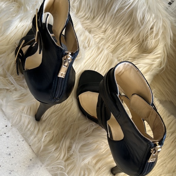 IVANKA TRUMP STRAPPY HEELS 7 1/2 MEDIUM BLACK - Picture 4 of 7